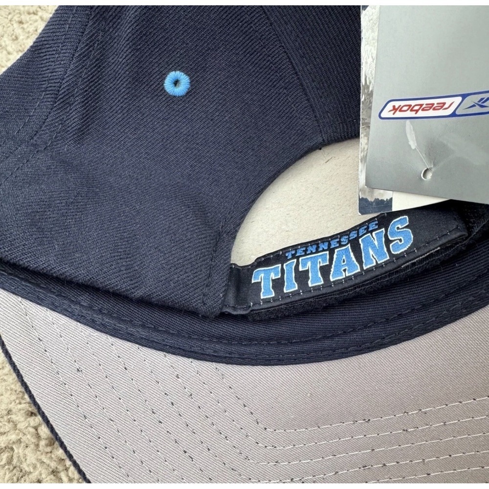 Tennessee Titans Hat Reebok Navy Core Classic 3D Logo StrapBack Vtg 2000 Cap NWT - Picture 10 of 11